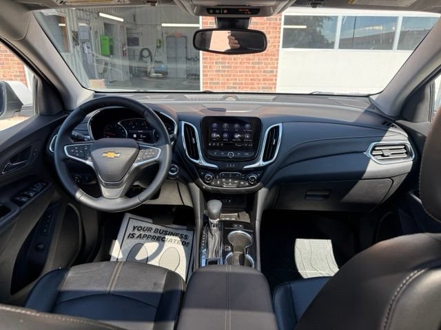 Used 2023 Chevrolet Equinox Premier AWD/4WD image 30