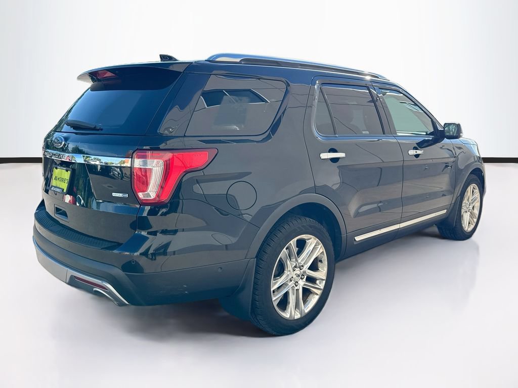 Used 2016 Ford Explorer Limited w/ Equipment Group 301A AWD/4WD image 5