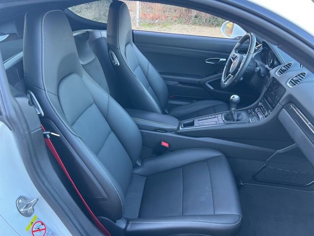 Used 2024 Porsche 718 Cayman Style Edition image 31