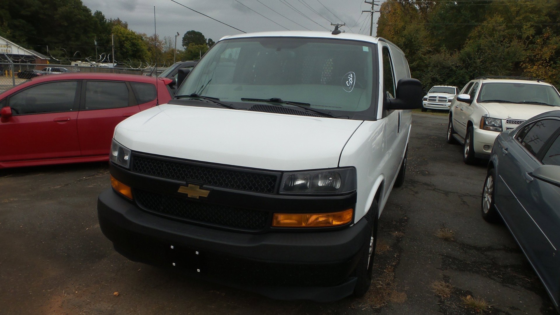 Used 2019 Chevrolet Express 2500 w/ Driver Convenience Package image 1