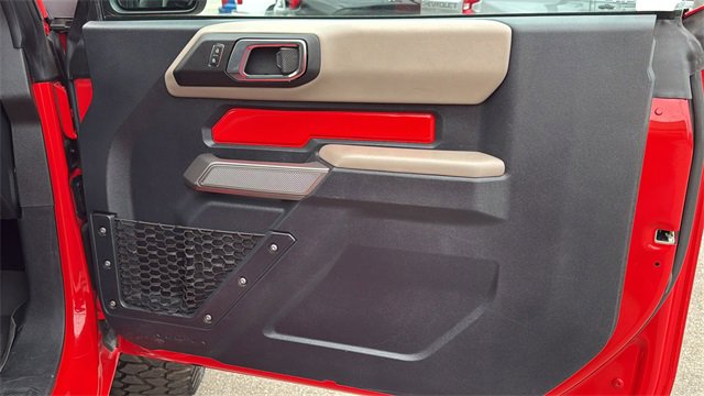 Used 2022 Ford Bronco Wildtrak image 33