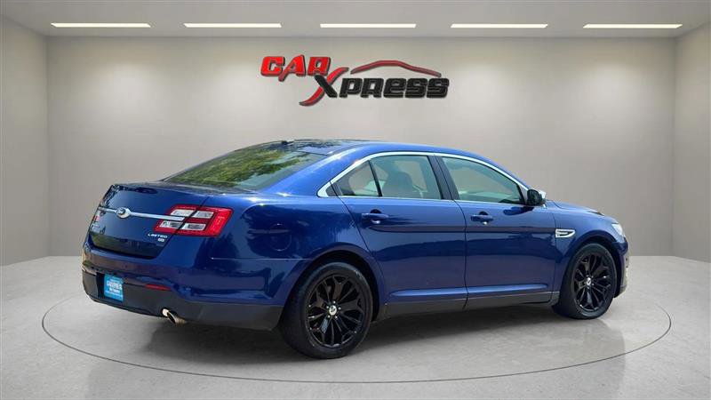 Used 2013 Ford Taurus Limited image 7