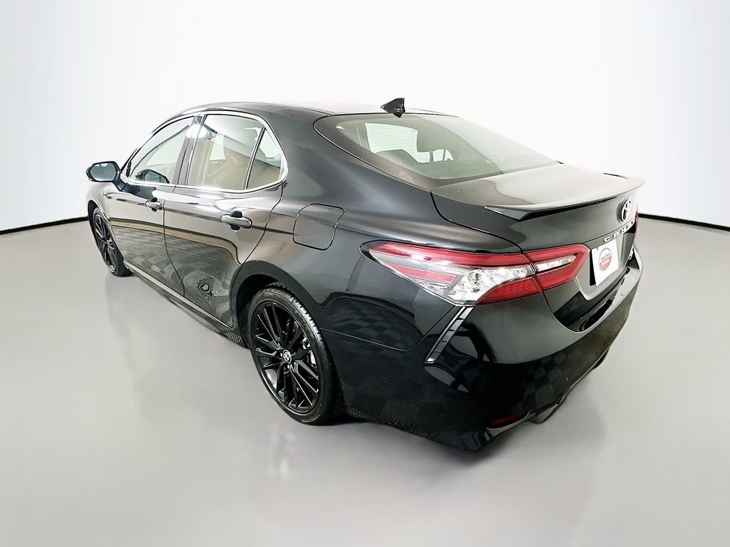 Used 2023 Toyota Camry XSE image 7