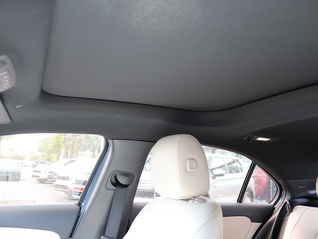 Used 2022 Mercedes-Benz A 220 4MATIC w/ Premium Package image 19
