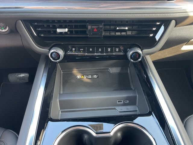 New 2026 Chevrolet Tahoe Z71 w/ Comfort Package AWD/4WD image 39