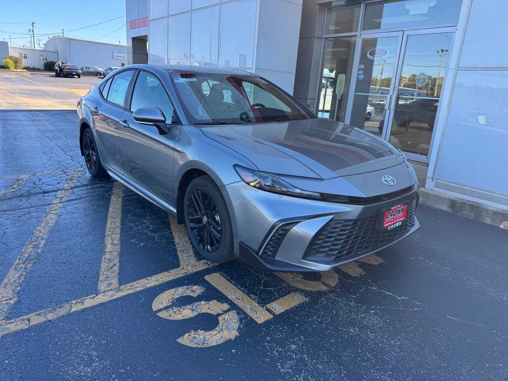 New 2026 Toyota Camry SE w/ Convenience Package AWD/4WD image 2