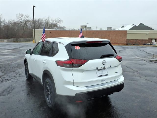 New 2026 Nissan Rogue SV image 5