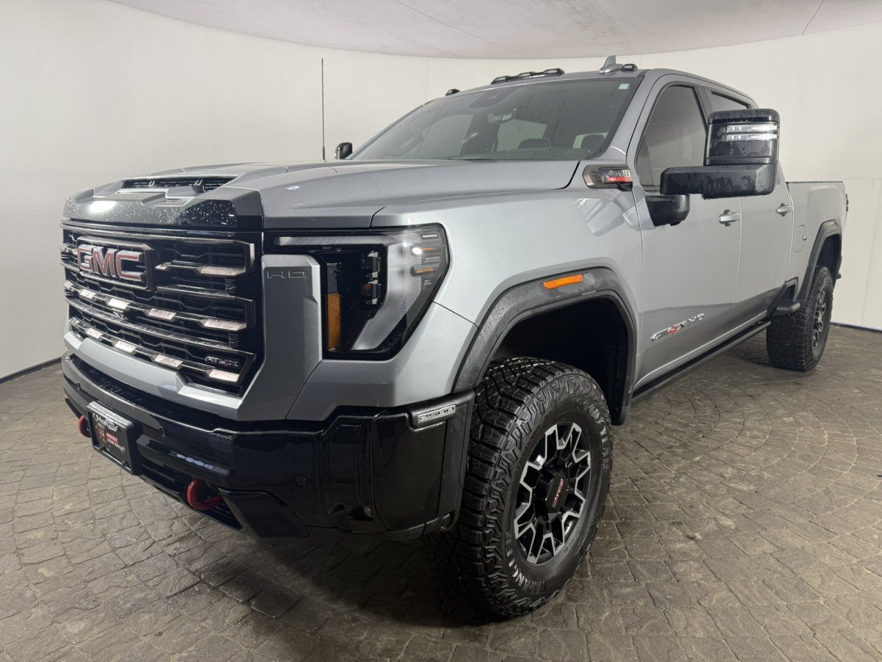 Used 2026 GMC Sierra 2500 AT4X AWD/4WD image 3