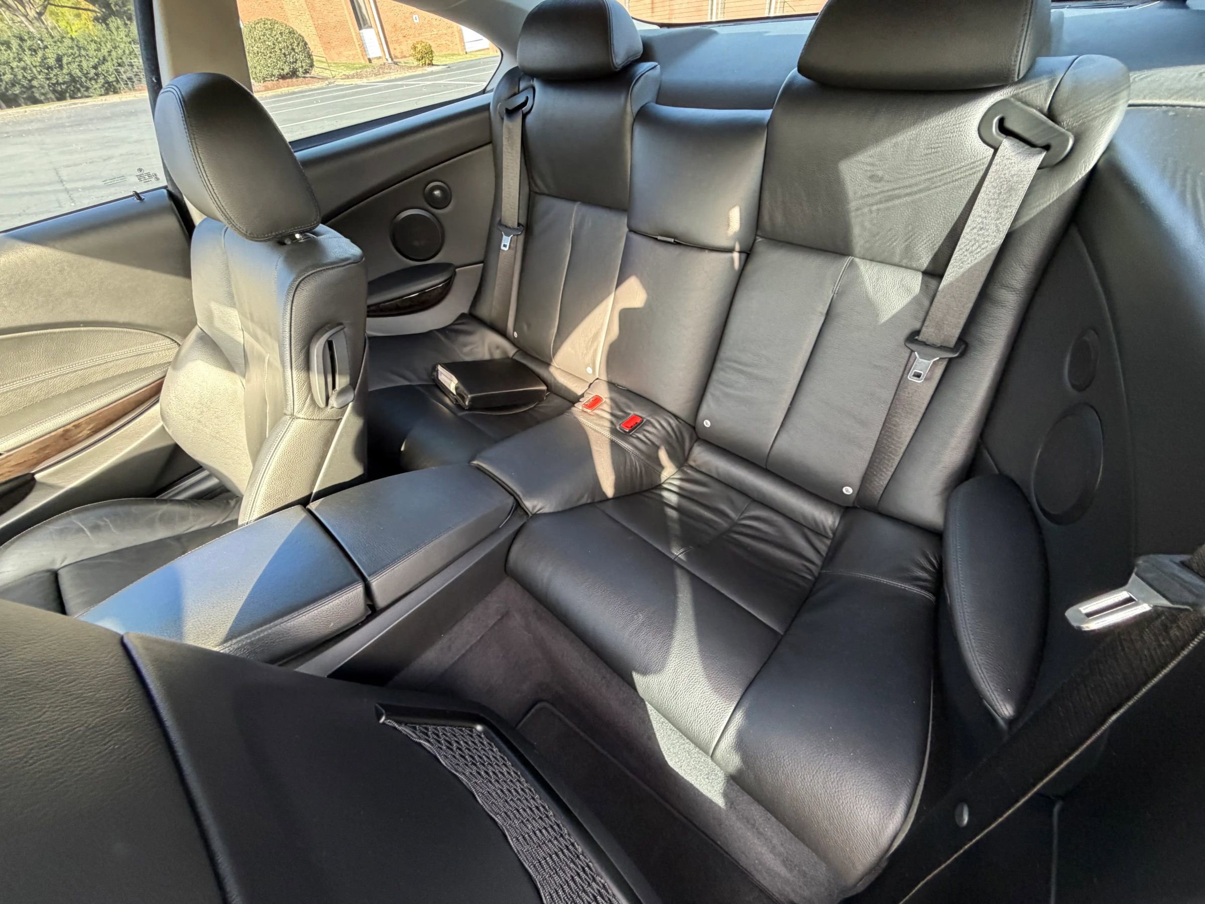 Used 2007 BMW 650i Coupe image 13