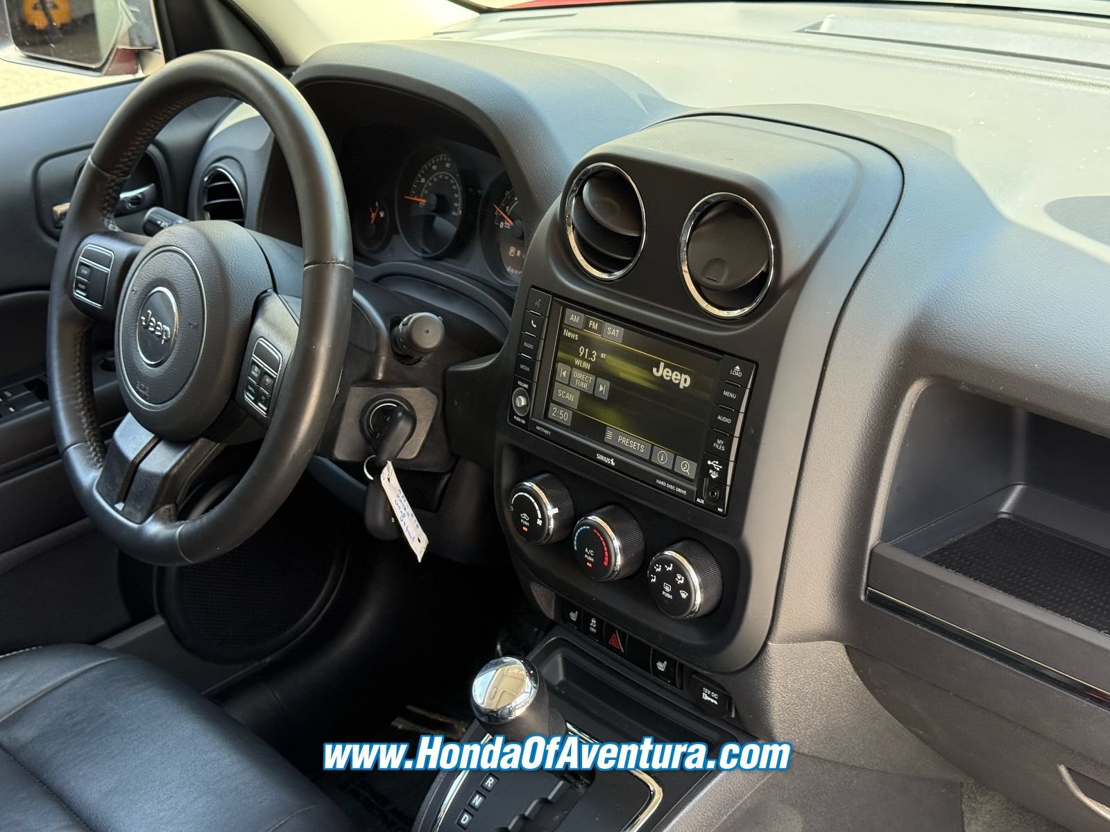 Used 2016 Jeep Patriot High Altitude FWD image 11