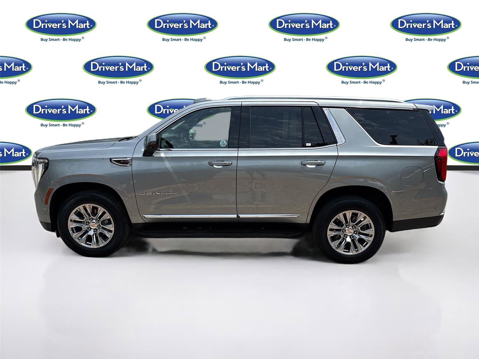 Used 2025 GMC Yukon Denali AWD/4WD image 4