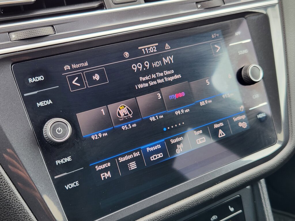 Used 2024 Volkswagen Tiguan SE image 20