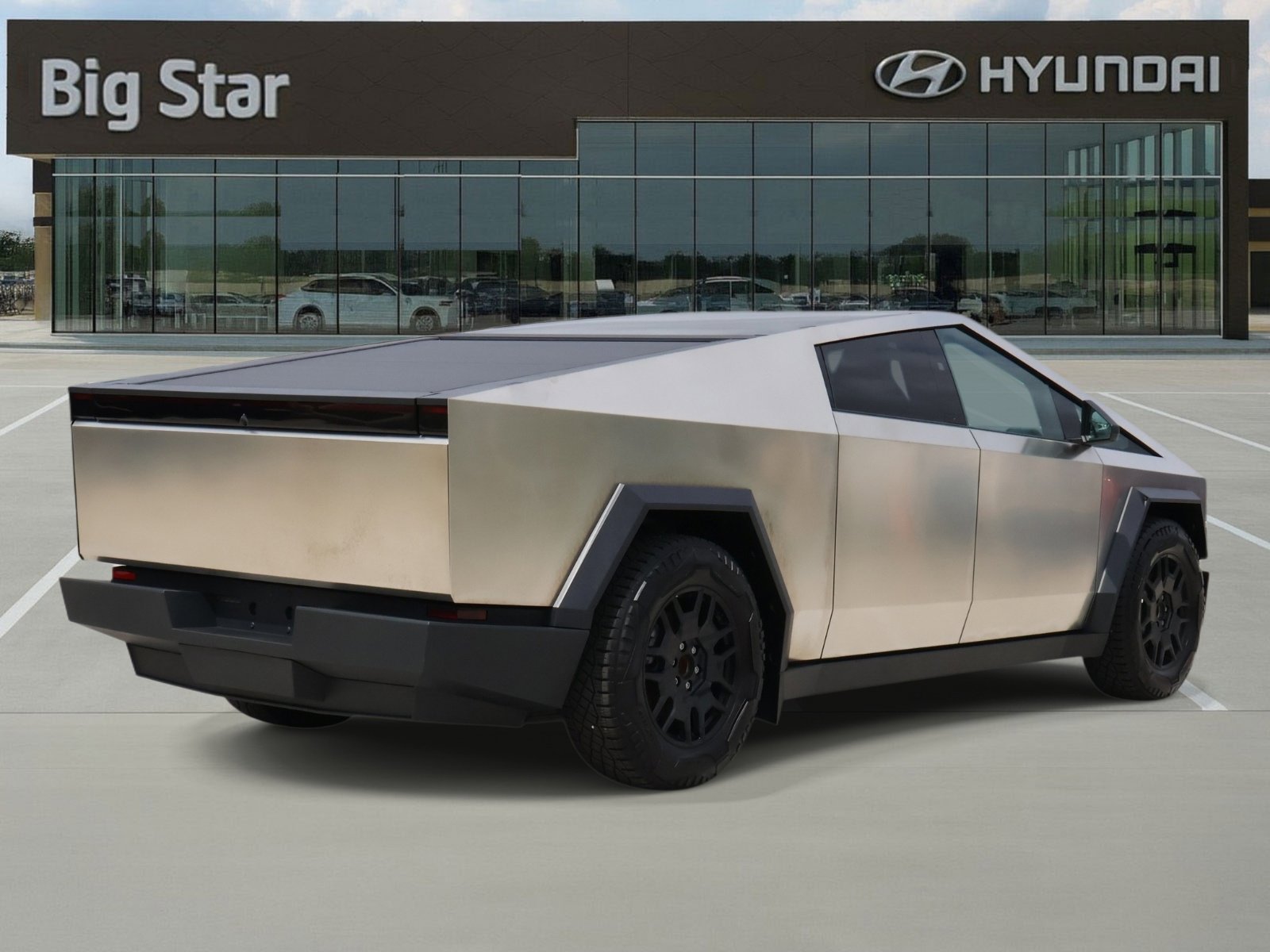 Used 2024 Tesla Cybertruck AWD Crew Cab image 4