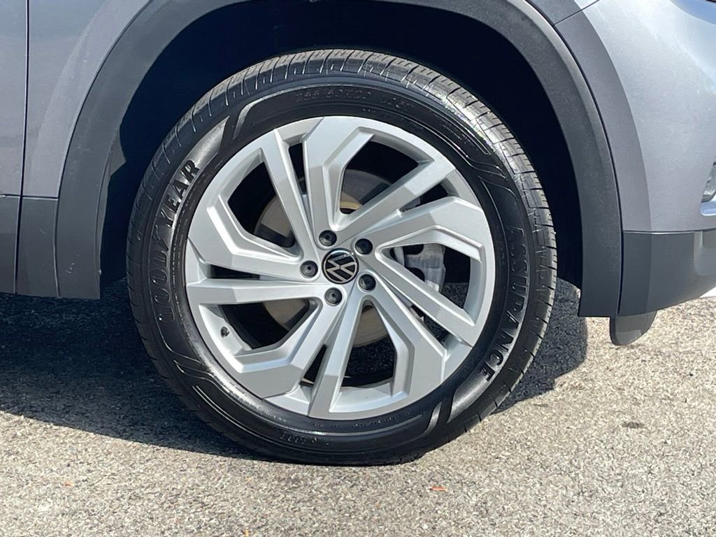 Used 2023 Volkswagen Atlas SE image 9