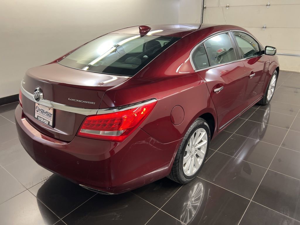 Used 2015 Buick LaCrosse Leather image 6
