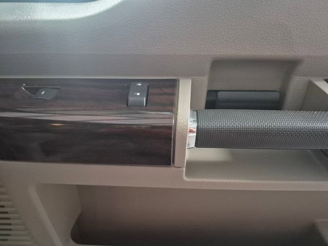 Used 2008 Ford F250 Lariat image 31