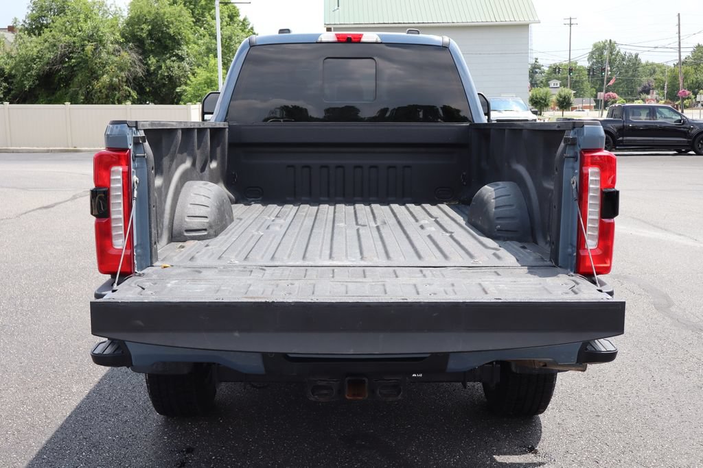 Used 2023 Ford F350 Lariat w/ Sport Appearance Package AWD/4WD image 21