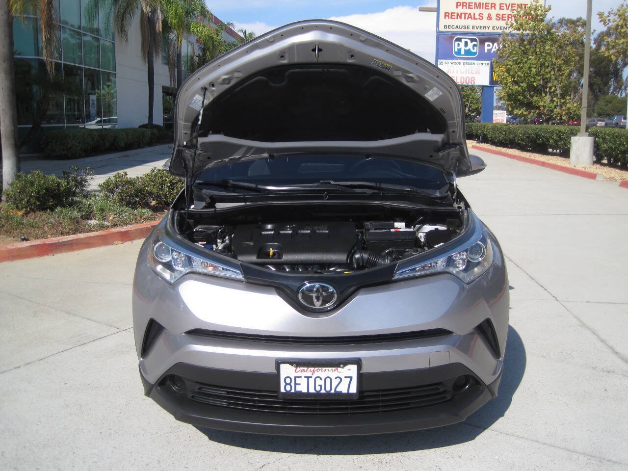 Used 2018 Toyota C-HR XLE FWD image 14