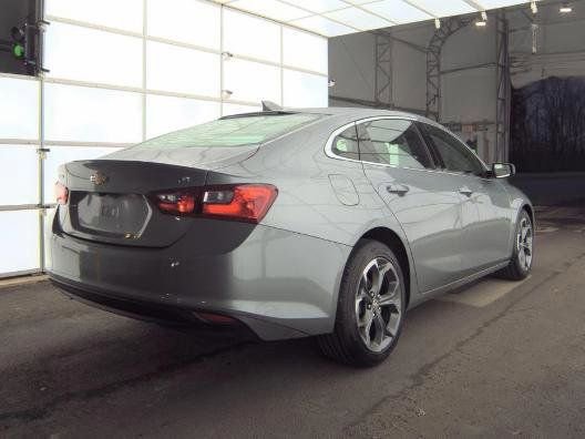 Used 2024 Chevrolet Malibu LT image 4