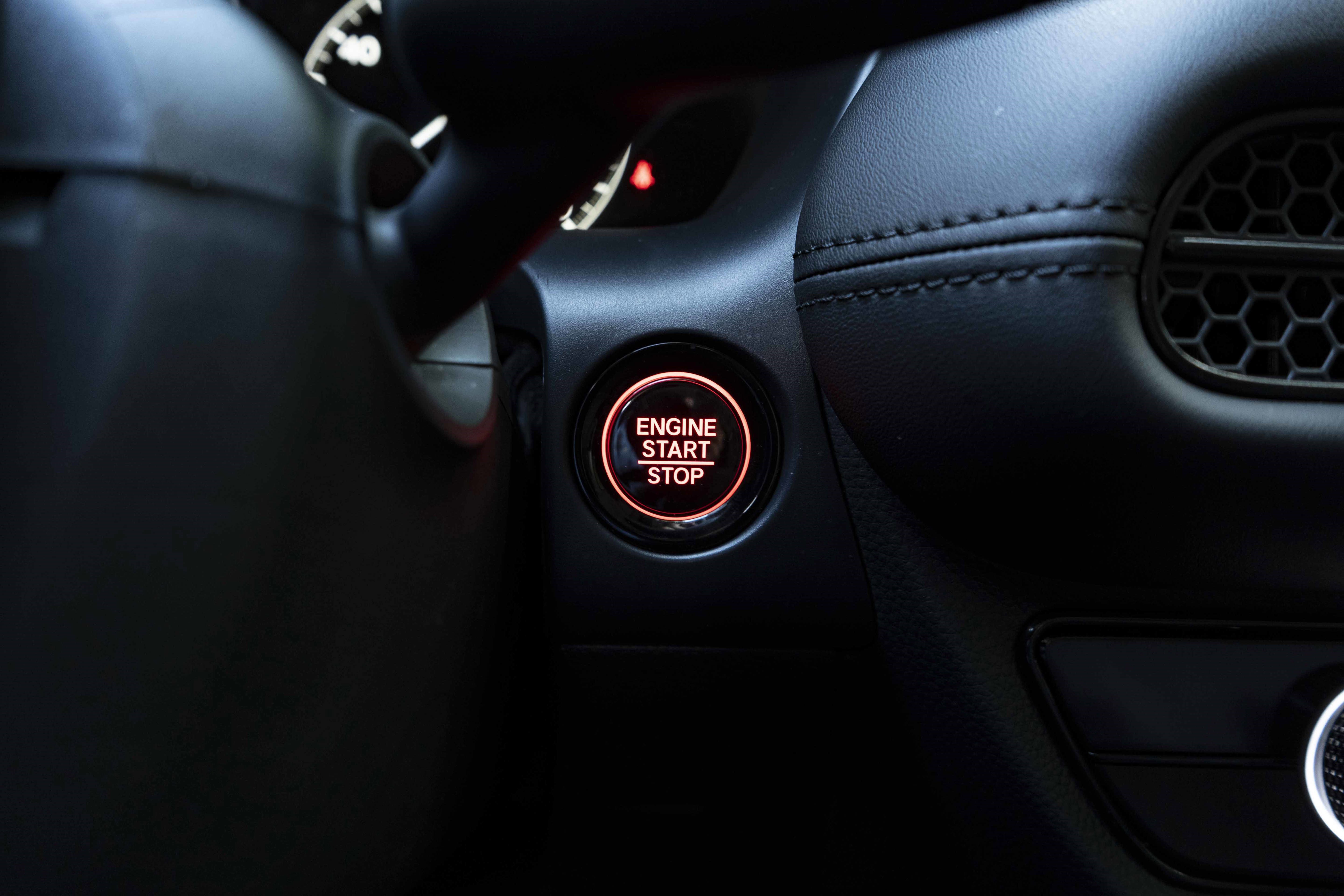 Certified 2026 Honda HR-V LX image 25