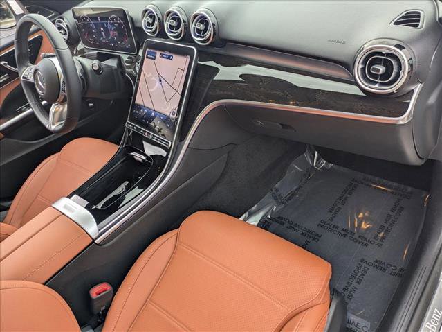 Used 2025 Mercedes-Benz C 300 Sedan image 21