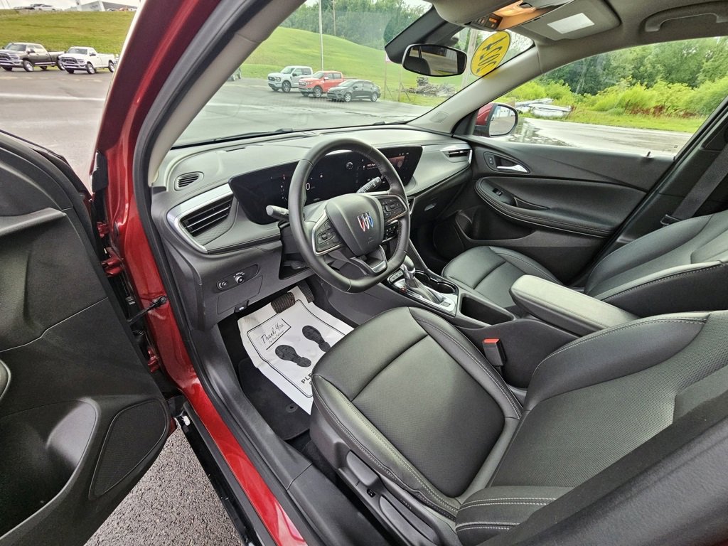 Used 2024 Buick Encore GX Sport Touring image 19