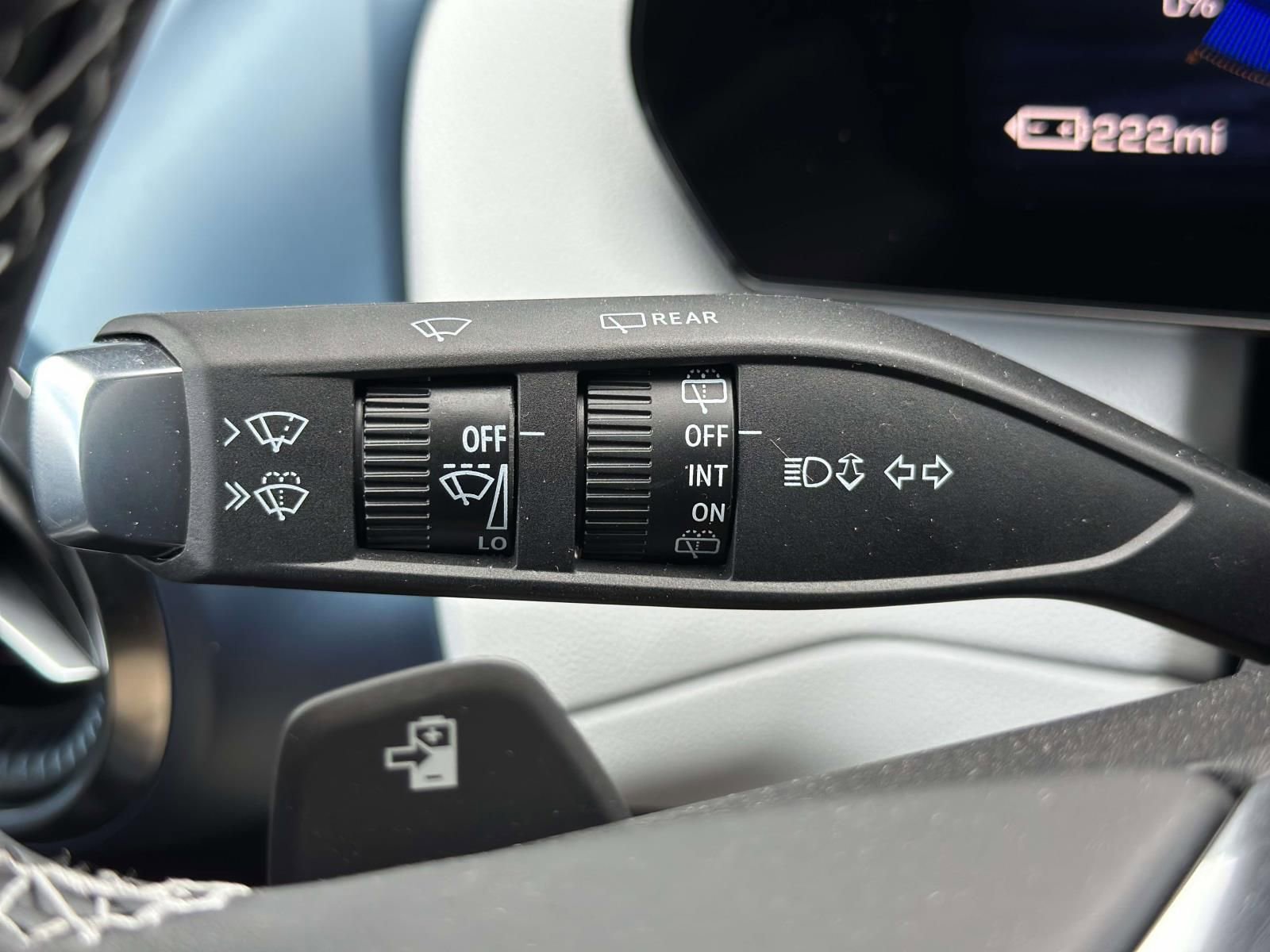 New 2026 Chevrolet Equinox EV LT w/ LPO, Blackout Package FWD image 16