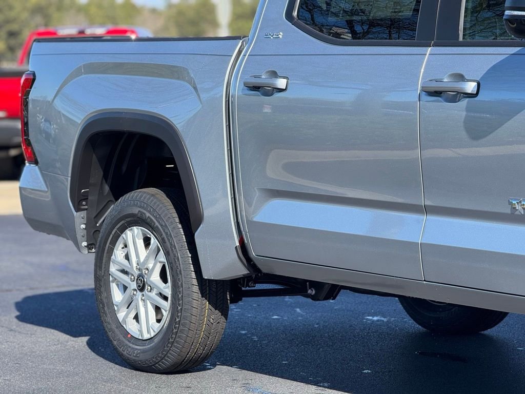 New 2026 Toyota Tundra SR5 AWD/4WD image 6