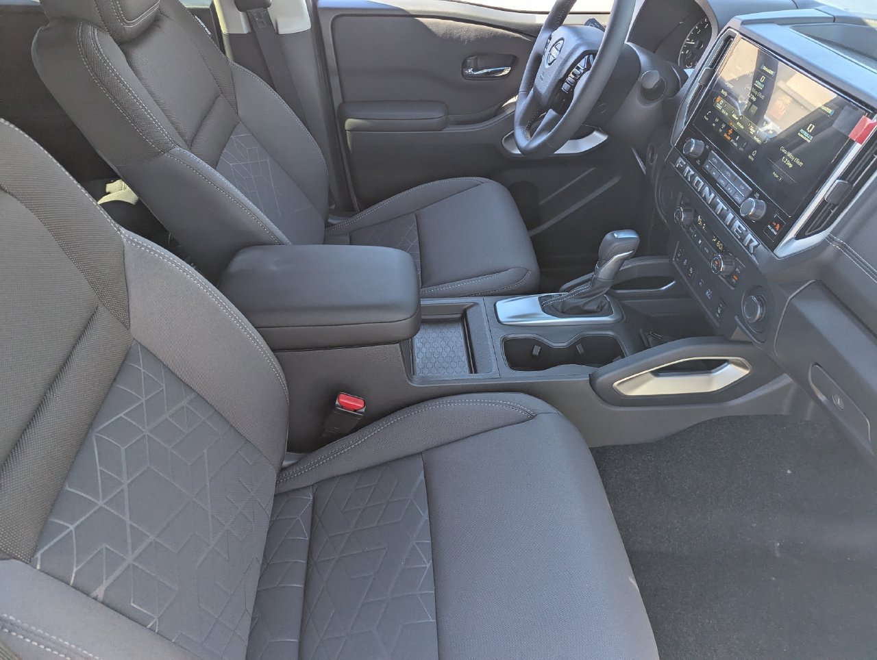New 2027 Nissan Frontier S RWD image 32