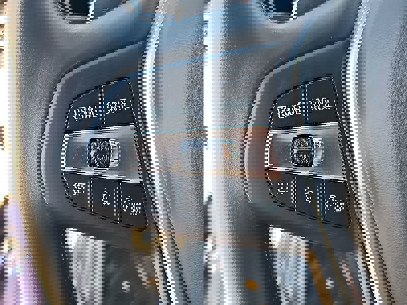 Used 2020 BMW 330i Sedan w/ Premium Package image 24