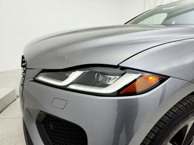 Certified 2024 Jaguar F-PACE R-Dynamic S AWD/4WD image 36