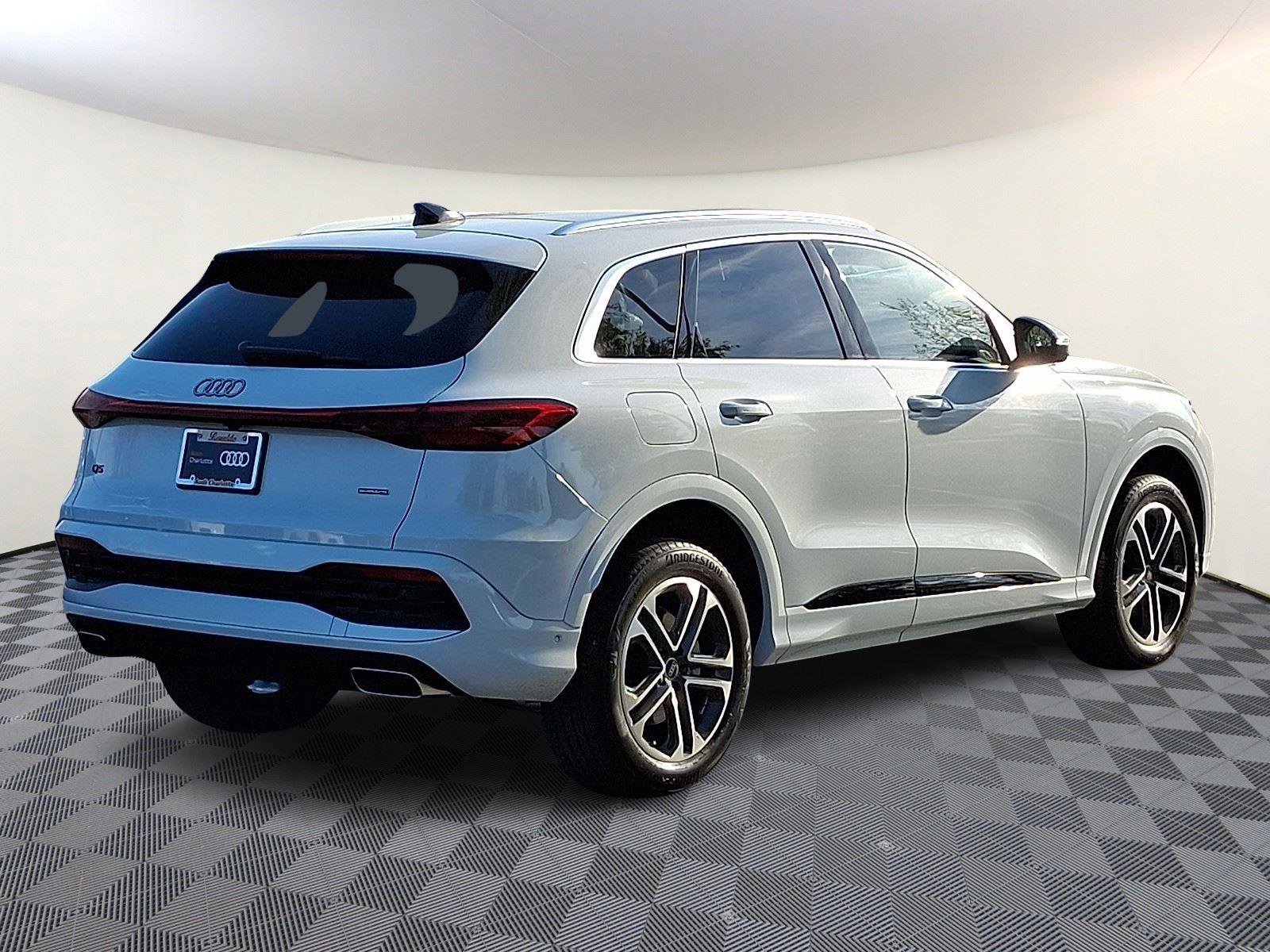 Certified 2025 Audi Q5 Premium Plus w/ Premium Plus image 6