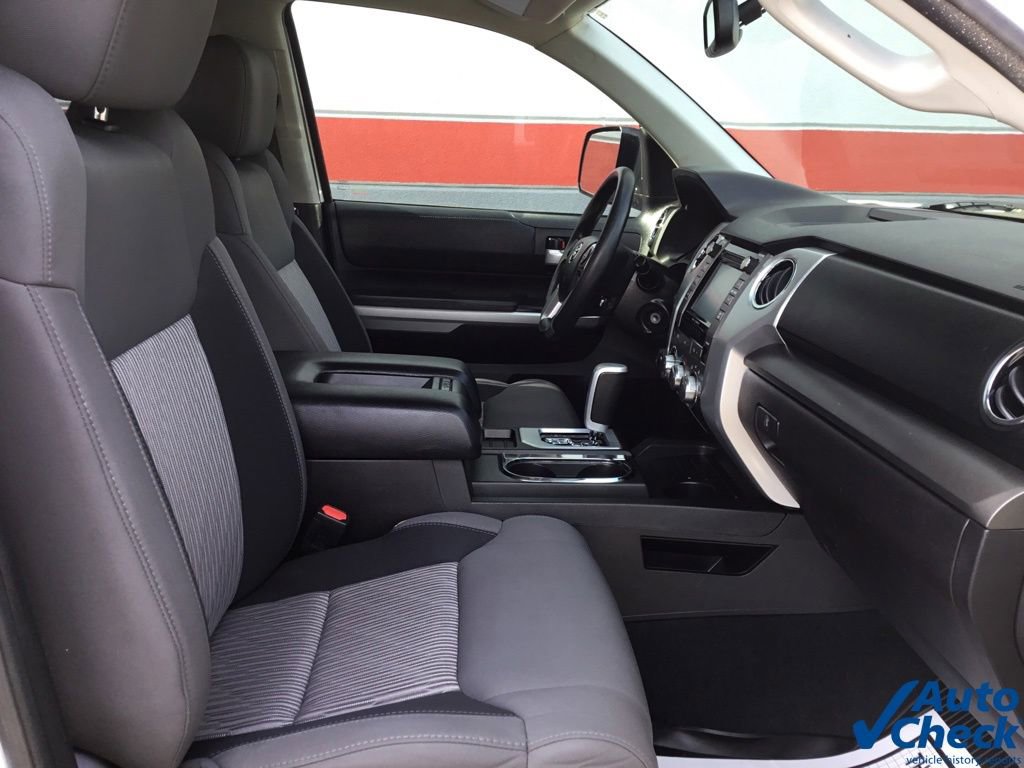 Used 2016 Toyota Tundra SR5 w/ TRD Off Road Package AWD/4WD image 47