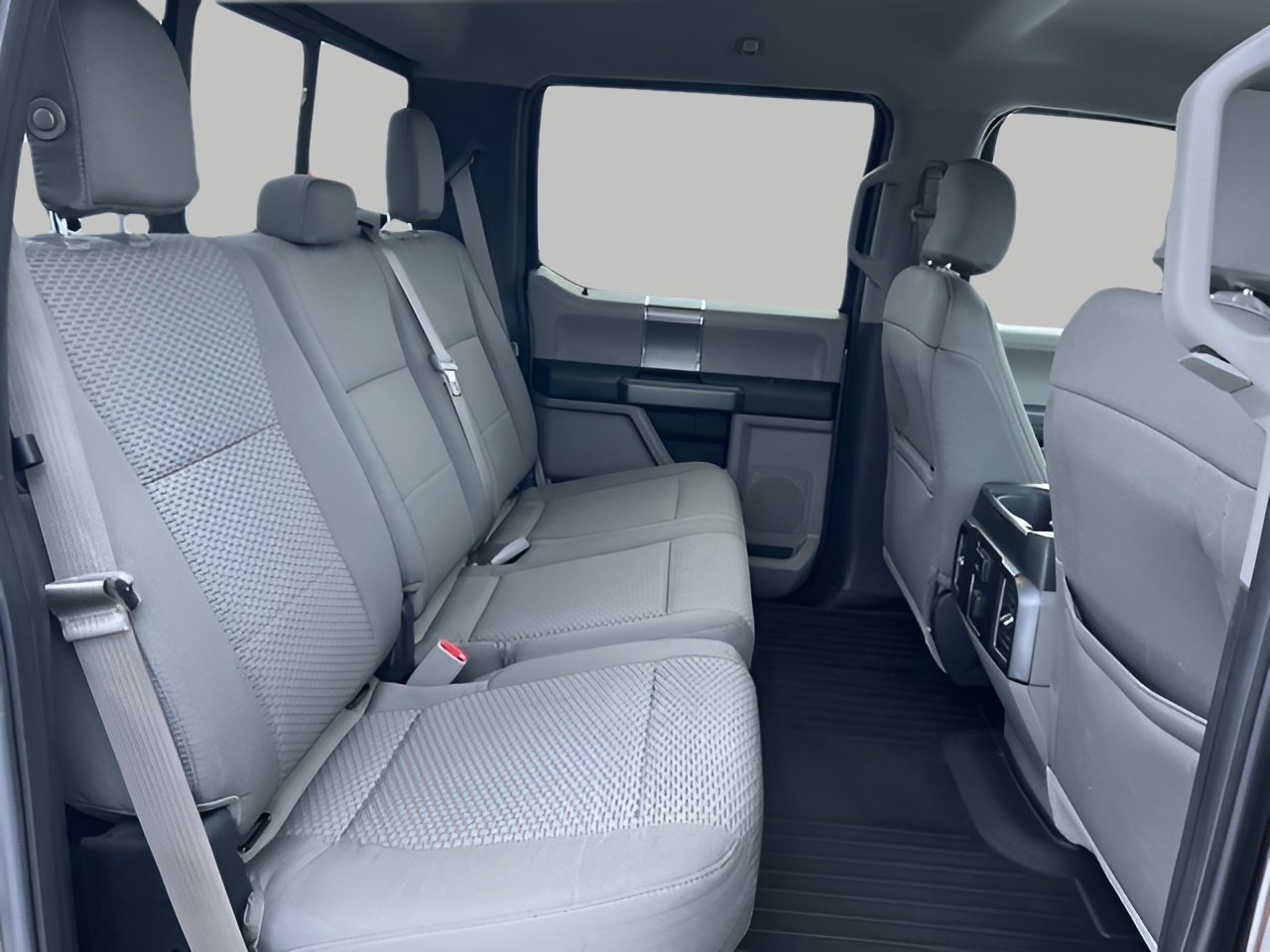 Used 2016 Ford F150 XLT w/ Equipment Group 302A Luxury image 36