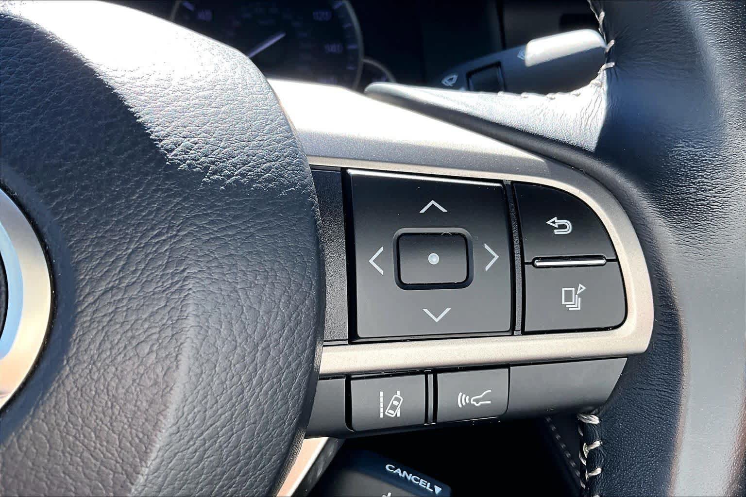 Used 2017 Lexus ES 350 w/ Accessory Package 2 FWD image 24