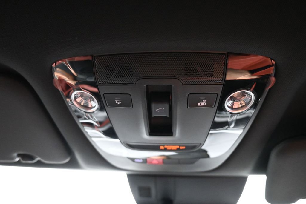 New 2026 Kia Sportage SX AWD/4WD image 17