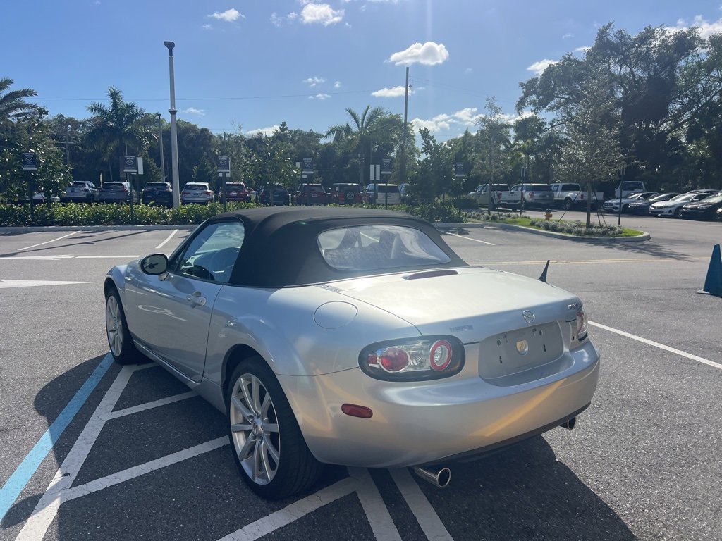 Used 2007 MAZDA MX-5 Miata Touring image 16