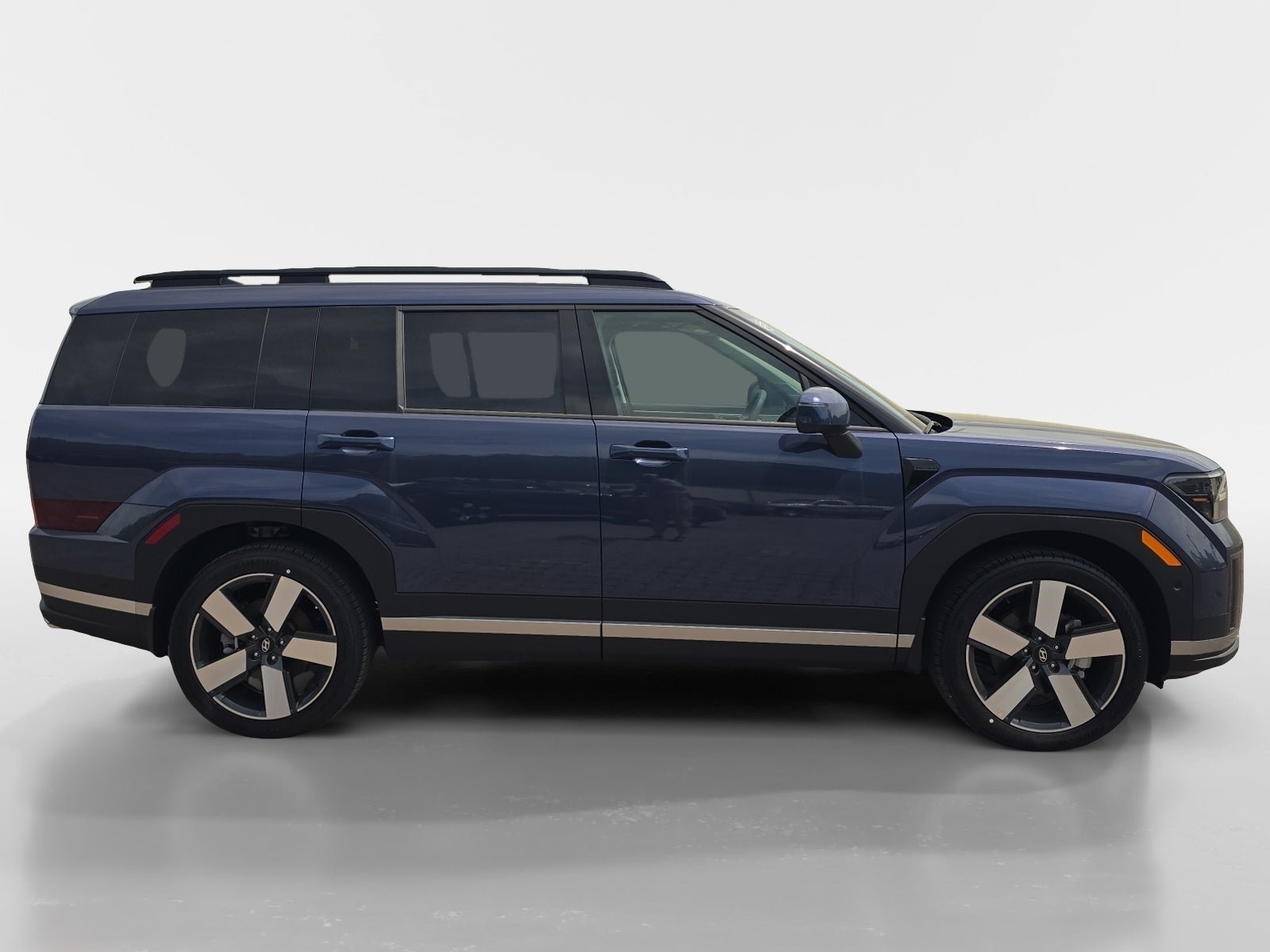 New 2026 Hyundai Santa Fe Limited FWD image 2