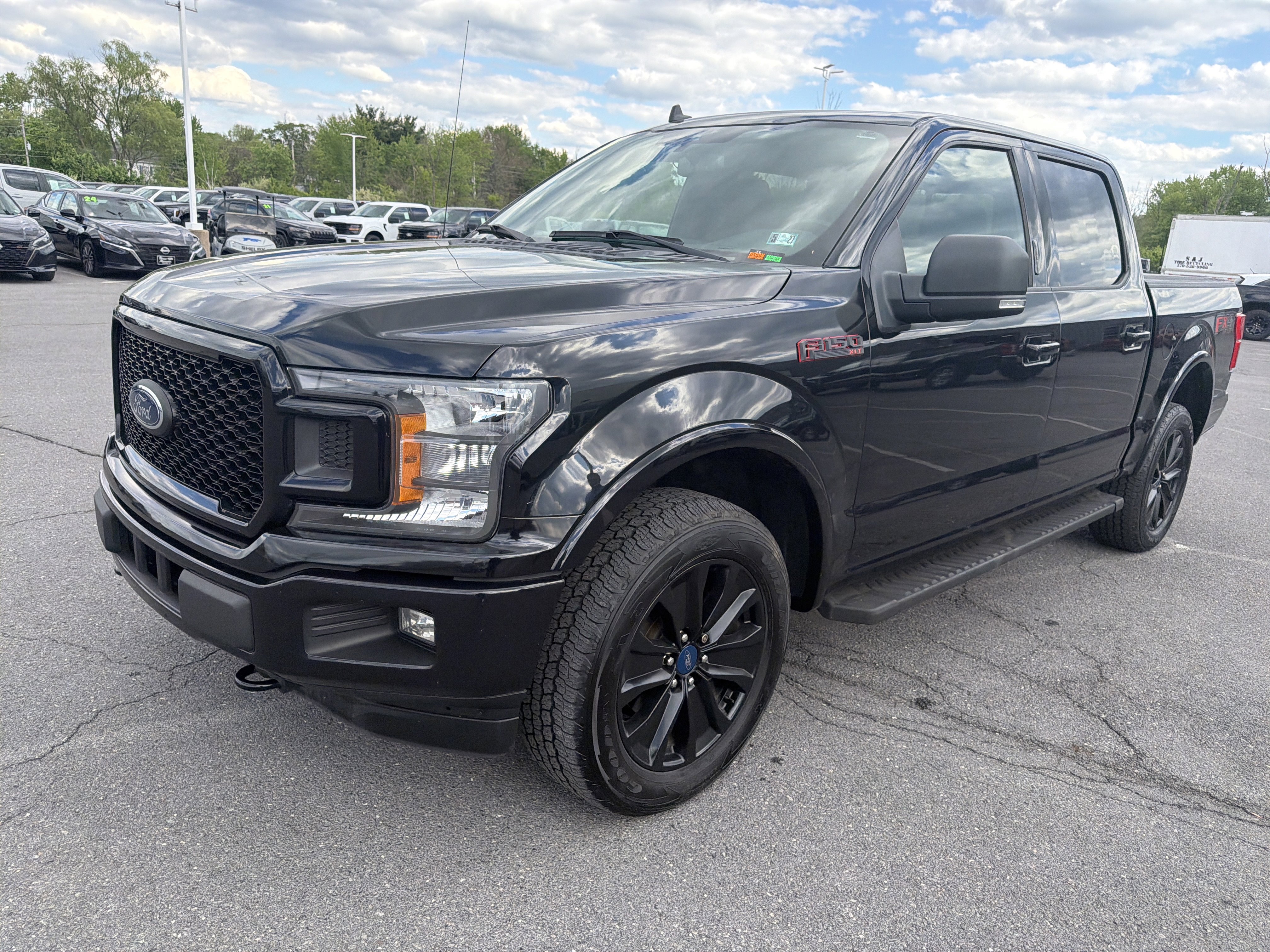 Used 2019 Ford F150 XLT w/ Equipment Group 302A Luxury AWD/4WD image 8