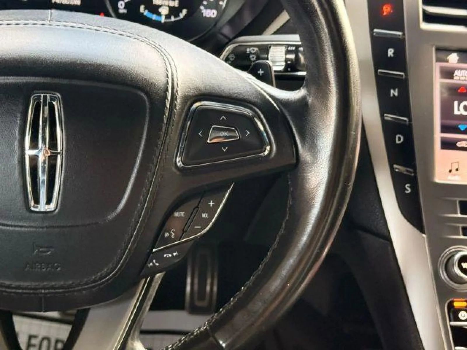 Used 2019 Lincoln MKZ Reserve w/ Reserve Plus Package AWD/4WD image 33