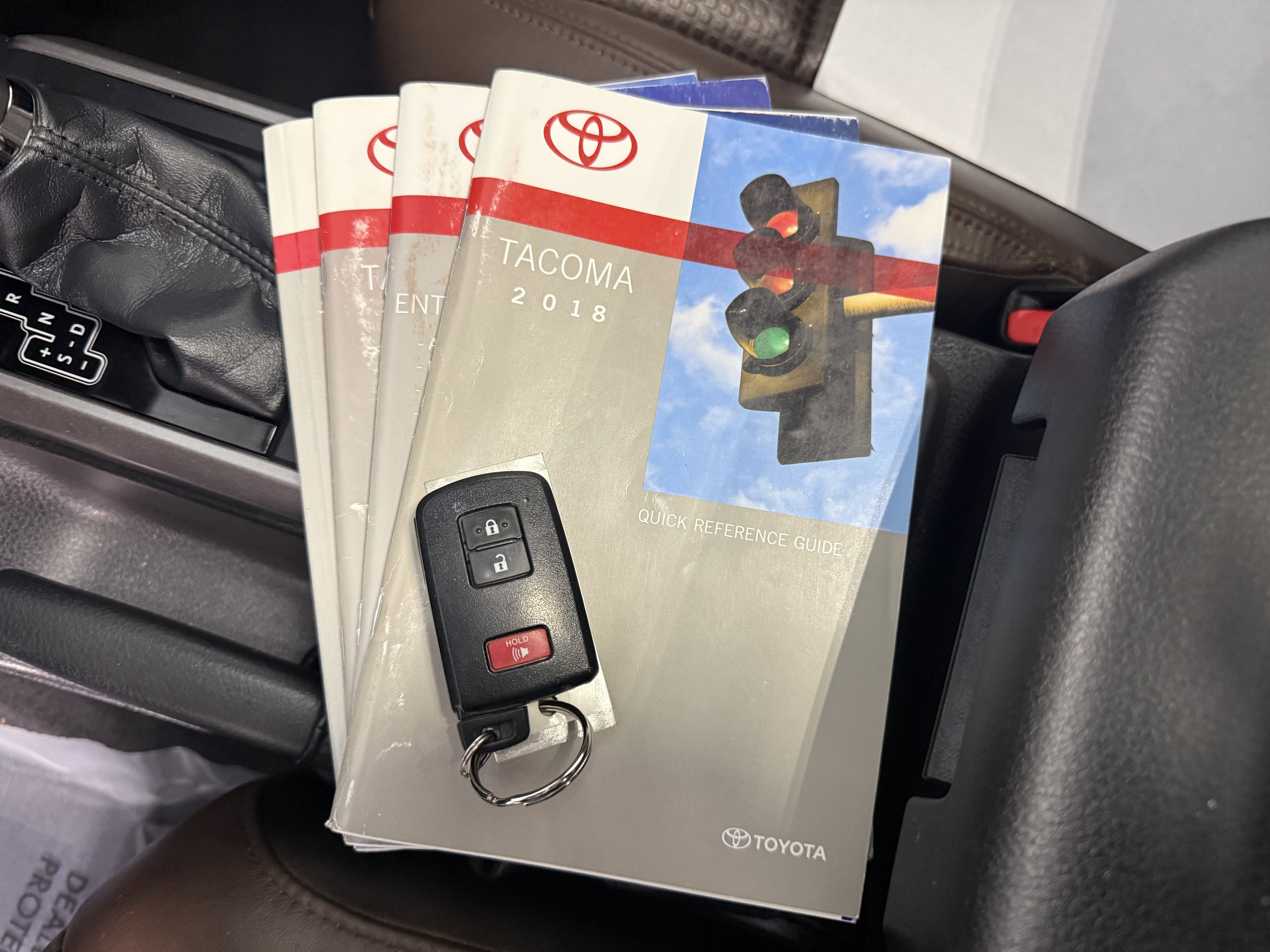 Used 2018 Toyota Tacoma Limited image 18