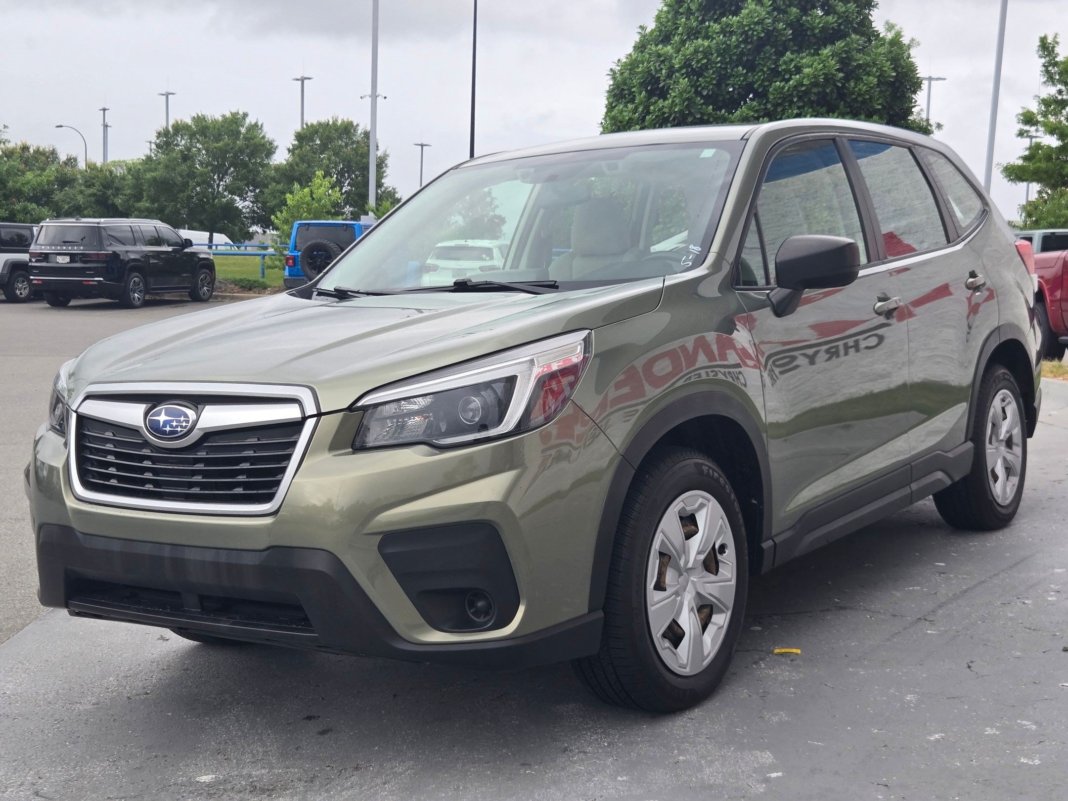 Used 2021 Subaru Forester AWD/4WD image 3