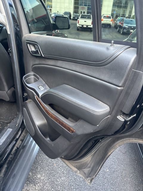 Used 2016 Chevrolet Tahoe LT w/ Luxury Package image 32