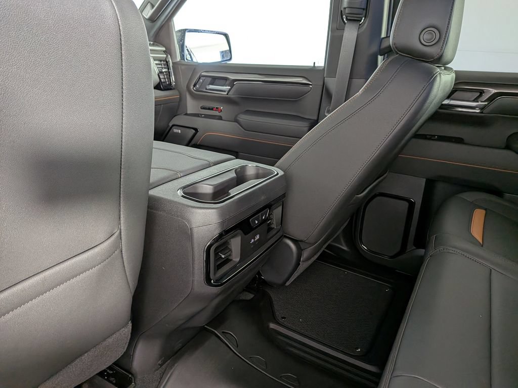 New 2026 GMC Sierra 1500 AT4 w/ AT4 Premium Package AWD/4WD image 33