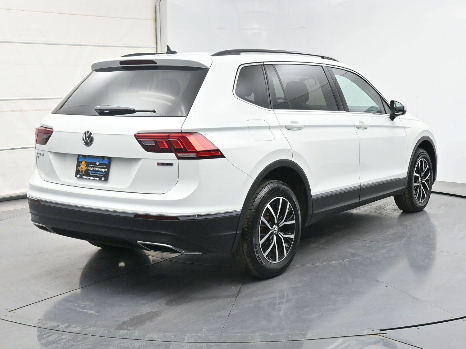 New 2026 Volkswagen Jetta GLI Autobahn FWD image 23