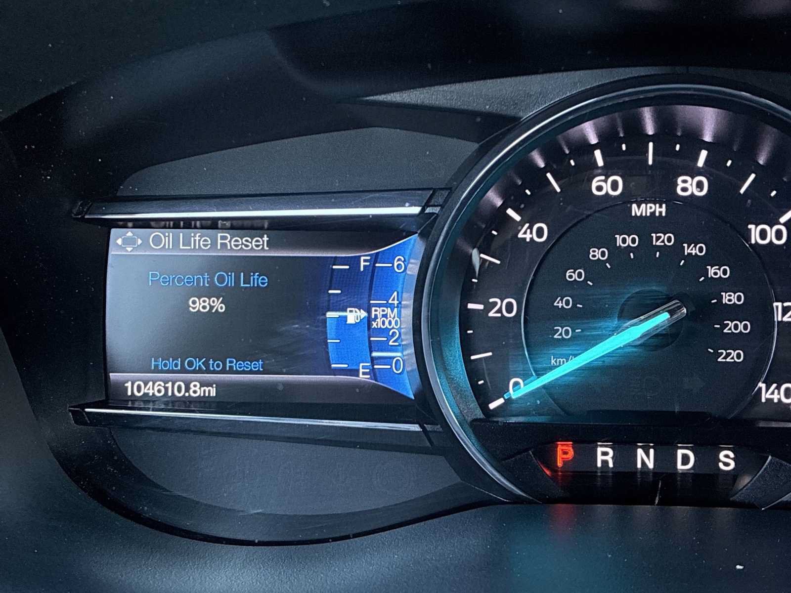 Used 2018 Ford Explorer XLT w/ Equipment Group 202A AWD/4WD image 10