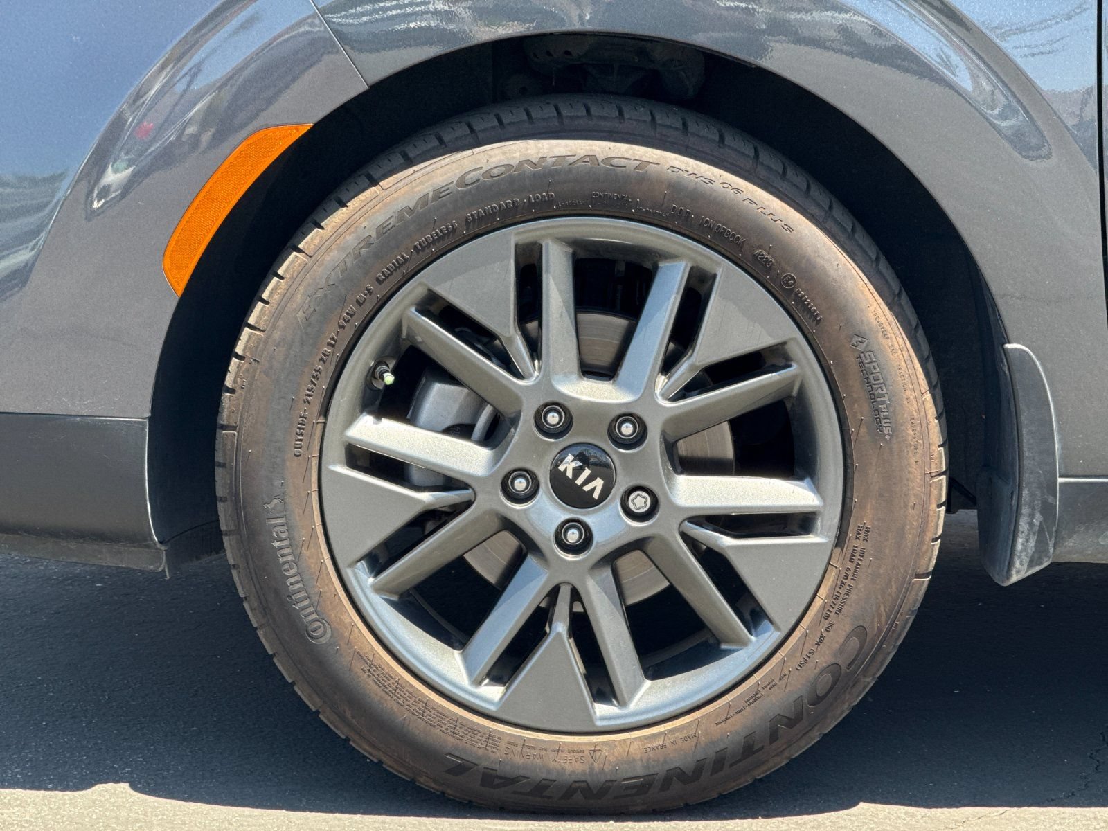 Used 2020 Kia Soul EX FWD image 26
