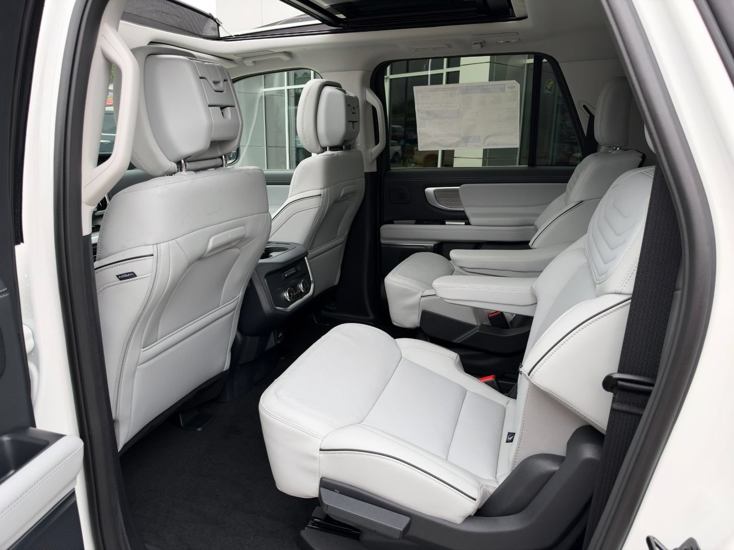 New 2027 Ford Expedition Max Platinum w/ Platinum Ultimate Package AWD/4WD image 23