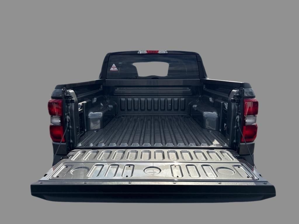 New 2025 Ford Maverick XLT w/ XLT Luxury Package image 8