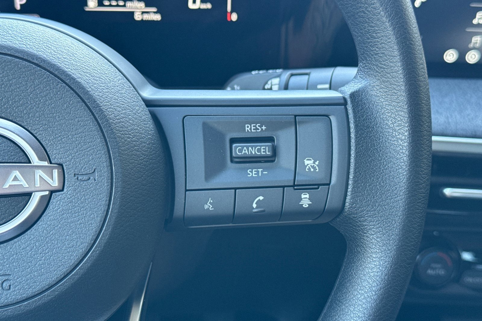 New 2026 Nissan Kicks SV image 28